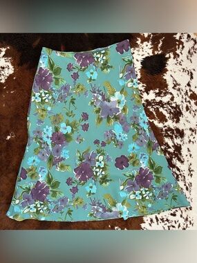 VTG Van Heusen Floral Midi Skirt | Size: S | 90s Cottage Core